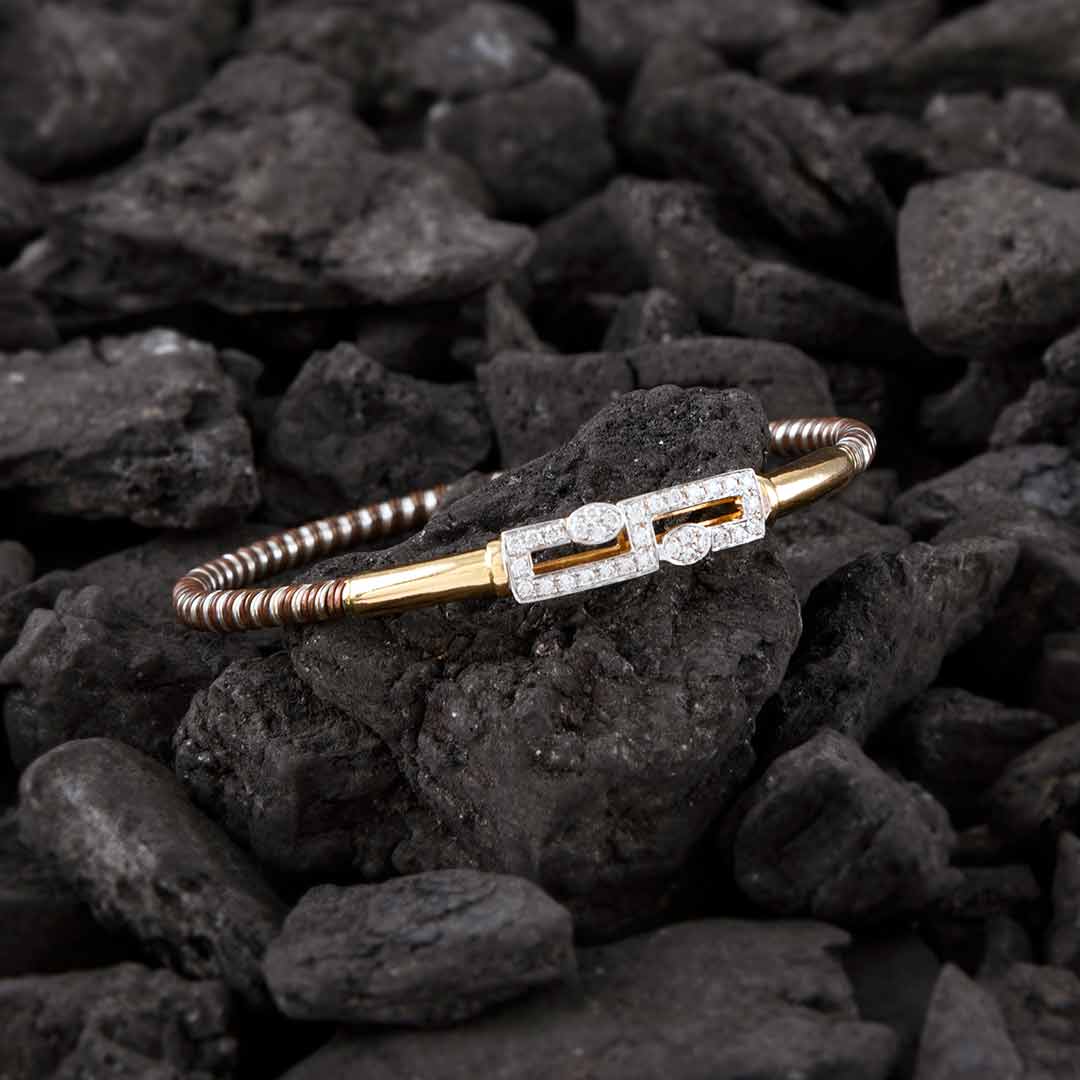 Diamond Noa image 22