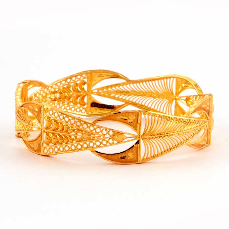Gold Chur
