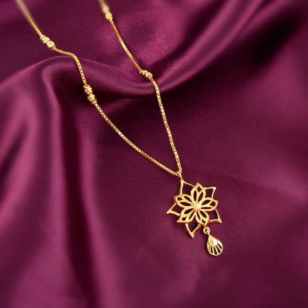 Neckchain image 39