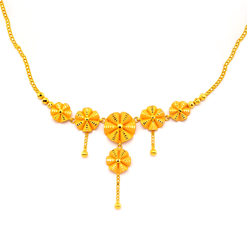 Lightweight Necklace image 17