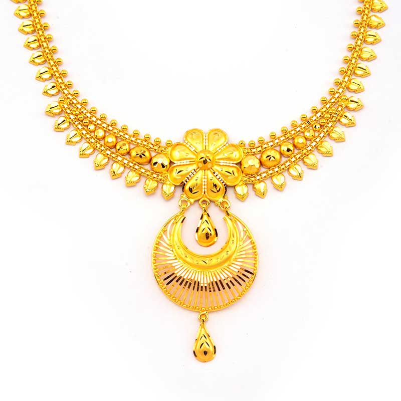 Lightweight Necklace image 19