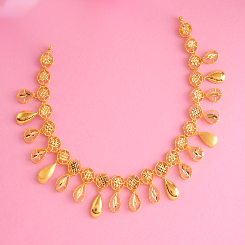 Lightweight Necklace image 27