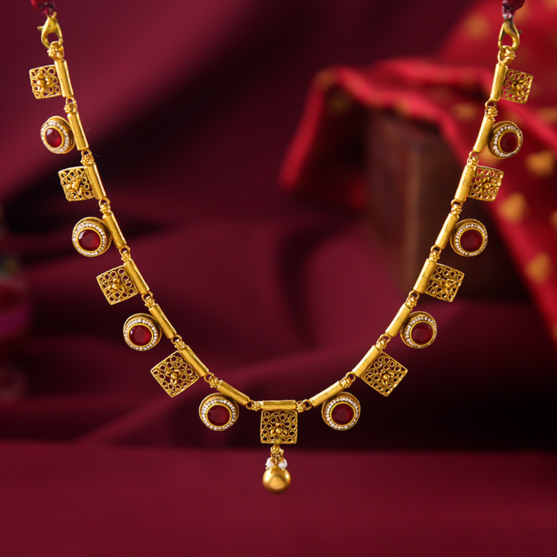 Lightweight Necklace image 4