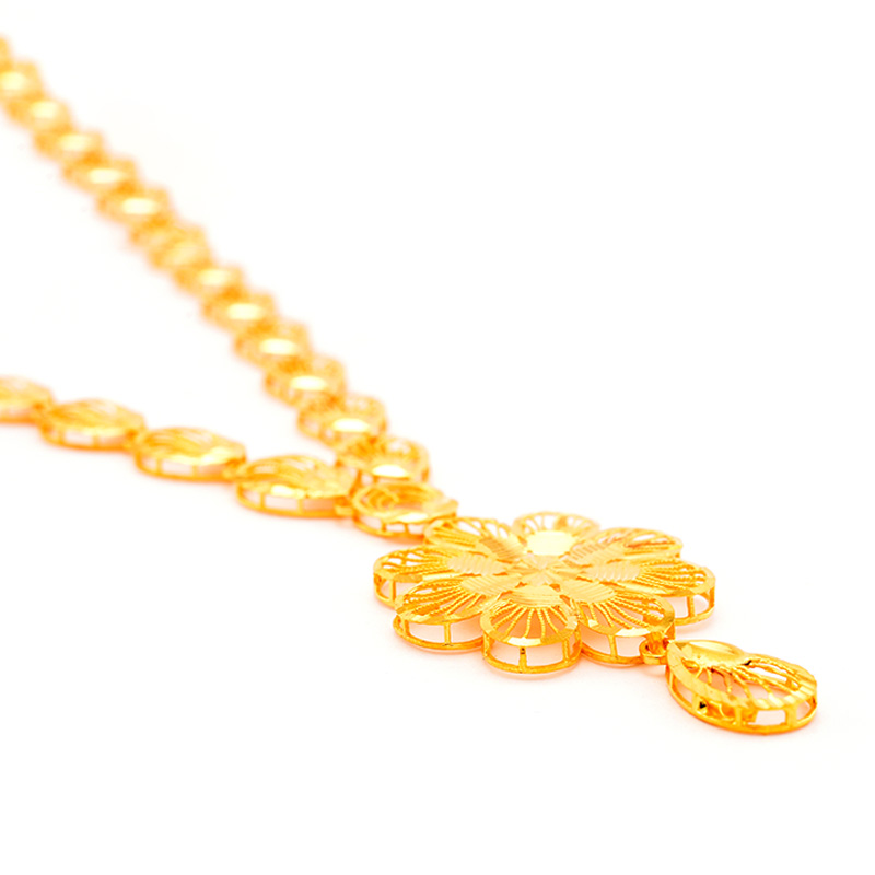 Light Weight Necklace