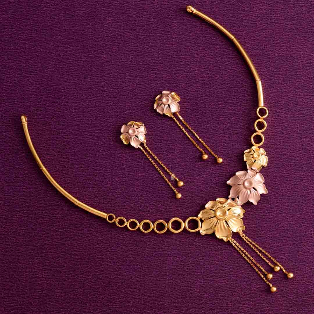 Lightweight Necklace image 63
