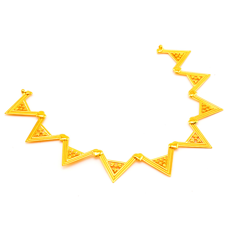 Light Weight Necklace