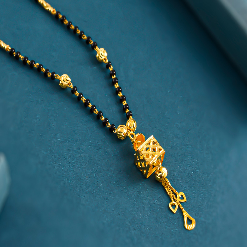 Mangalsutra image 10
