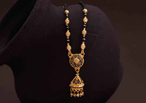 Mangalsutra image 37