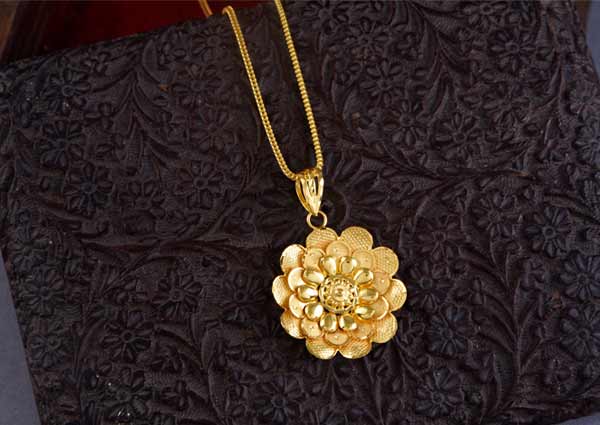 Pendant image 125