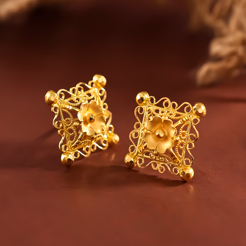 Ear-Tops / Earrings image 29