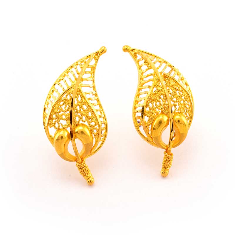 Ear-Tops / Earrings image 31