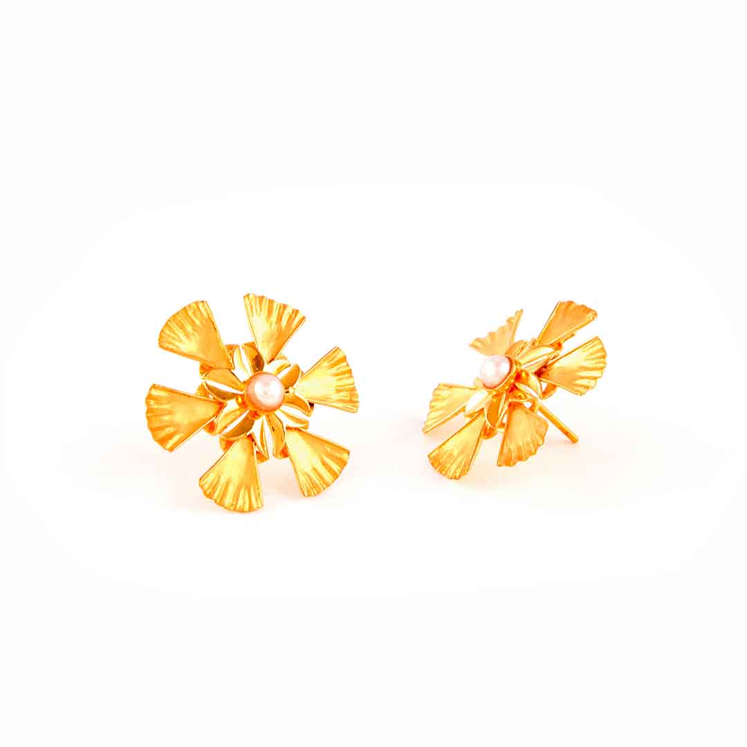 Ear-tops