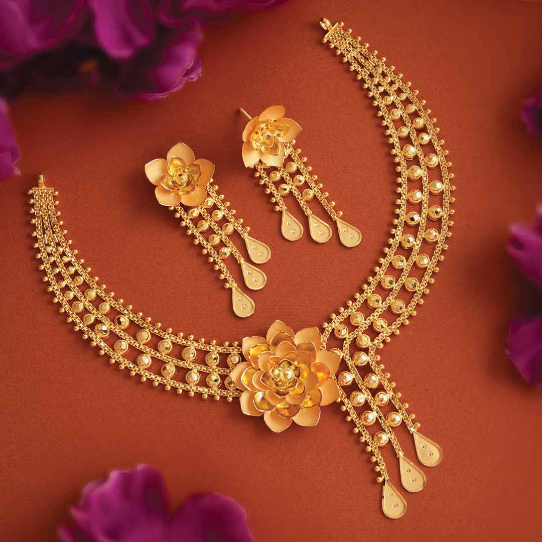 Gold Necklace image 84