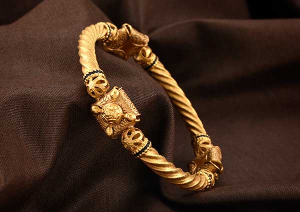 Gold Bala image 50