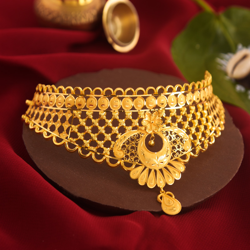 Gold Choker image 14