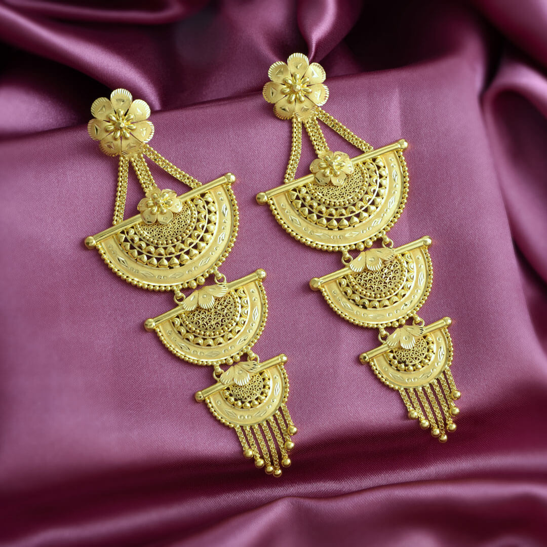 Gold Earrings image 21