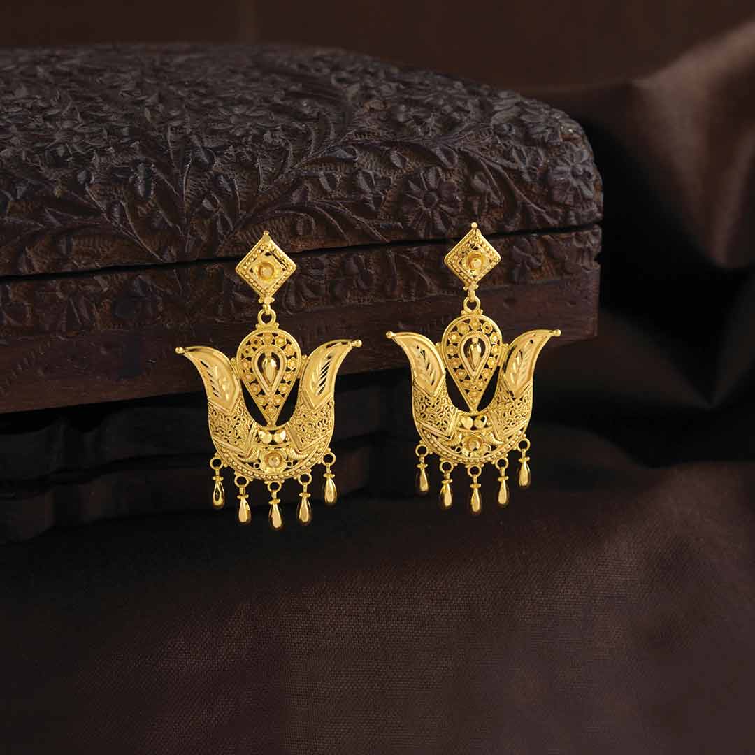Gold Earrings image 39