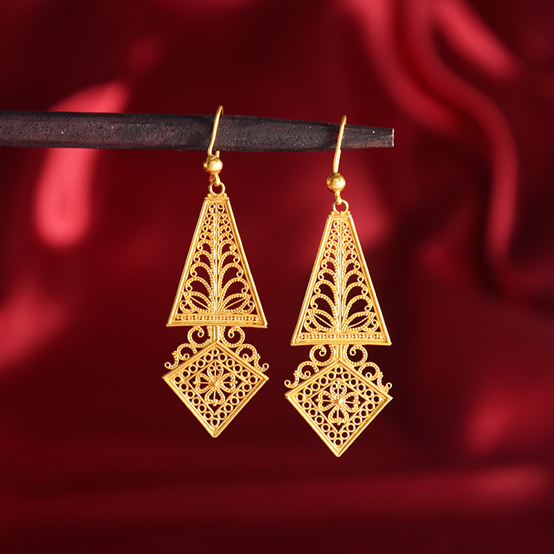 Gold Earrings image 7